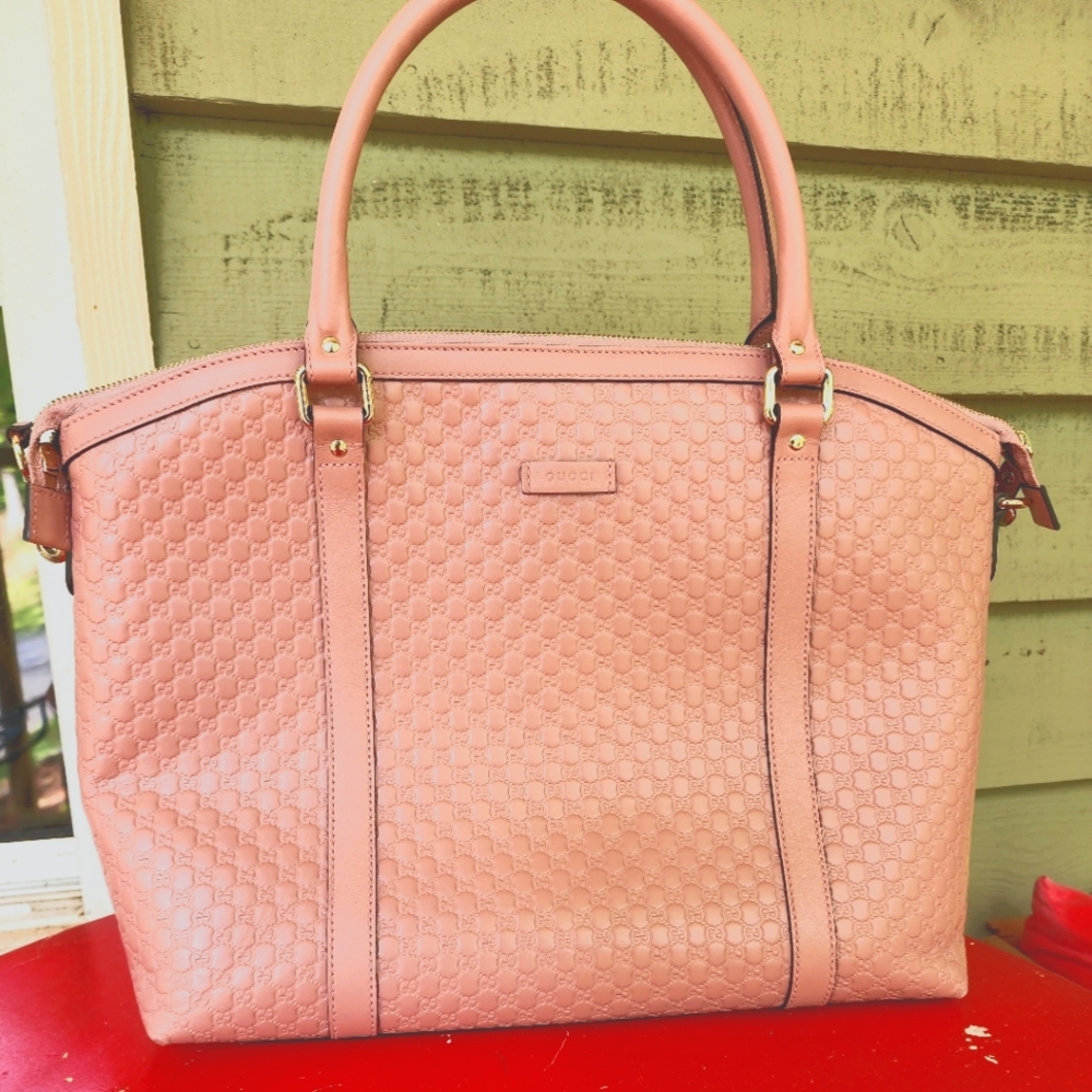 AUTHENTIC Gucci Guccissima large bag!